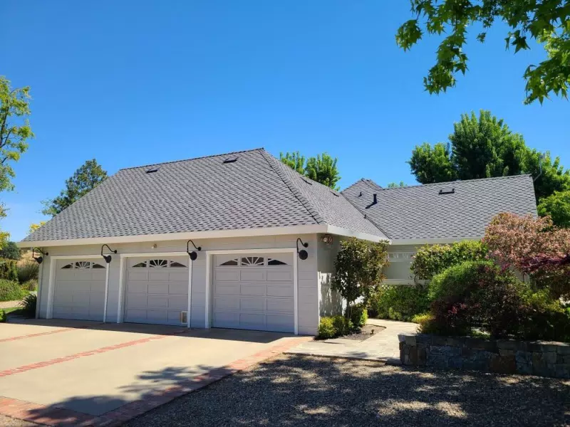 Valley Roofing Services — photo 1