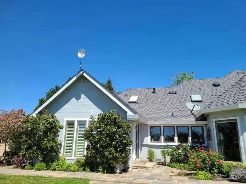 Valley Roofing Services — photo 8